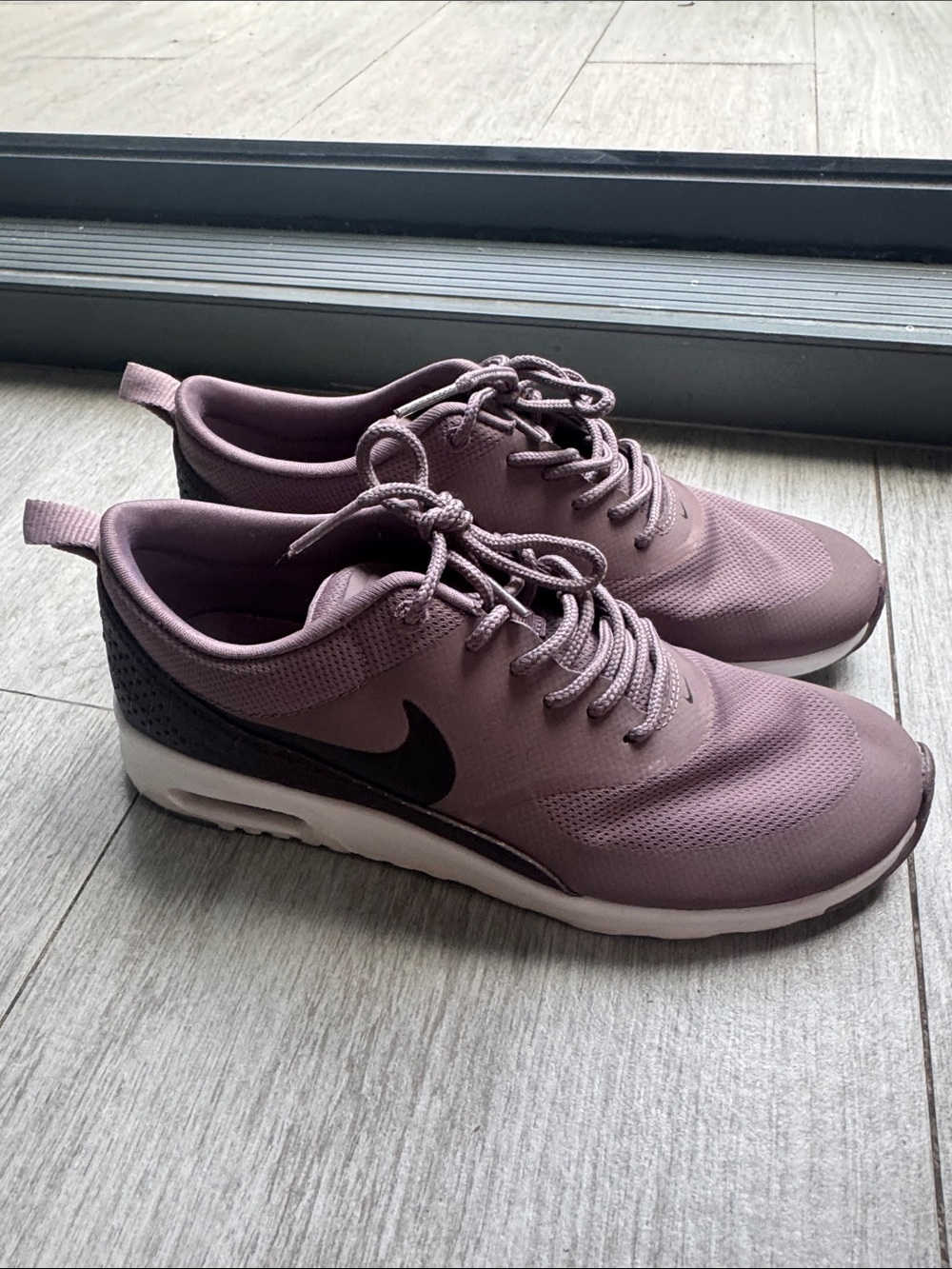 Nike Thea Taupe Grey Mauve Purple Sneakers size 7 Running Shoes